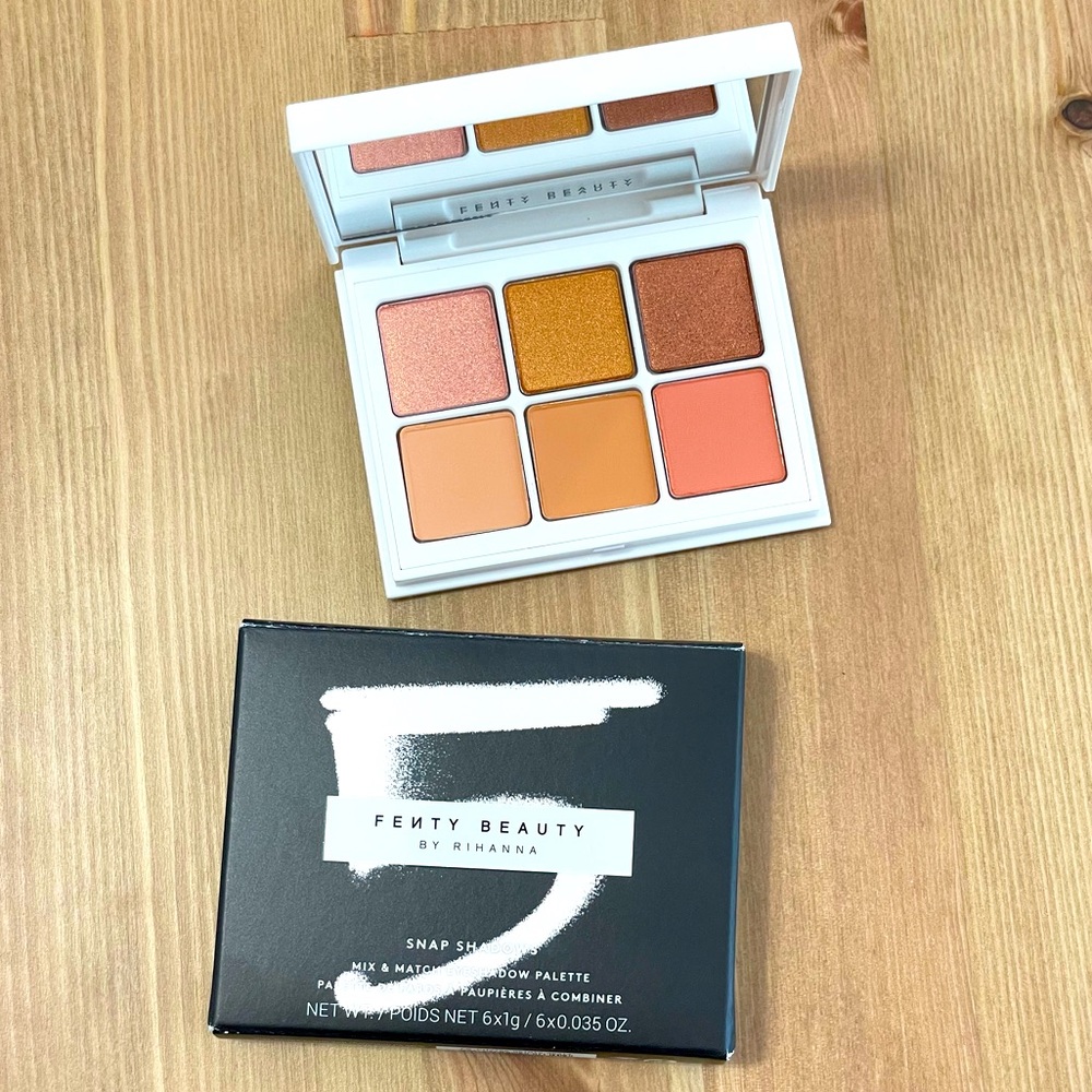 Fenty Beauty Snap Shadows Palette in 5 Peach